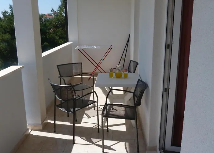 Roko, Sevid Apartment Marina