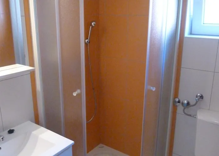 Roko, Sevid Apartment *