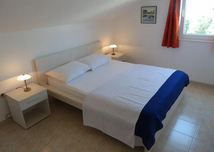 Apartment Roko, Sevid