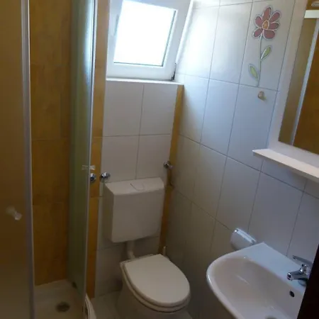 Apartment Roko, Sevid